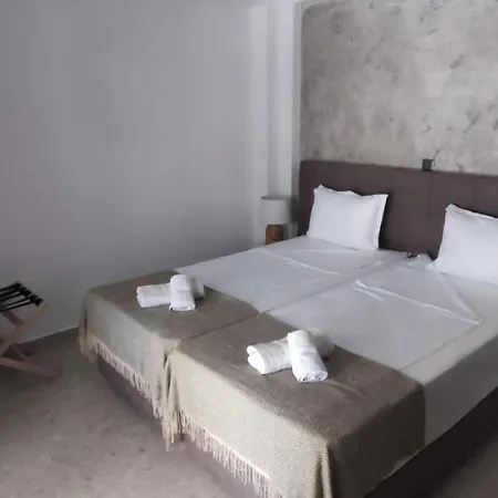 Bobakis نيكيتي