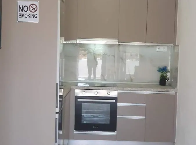 Bobakis Villa *
